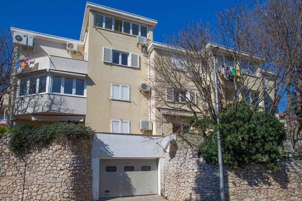 Comfortable Apartment Laura Lapad With Garage Ragusa Esterno foto